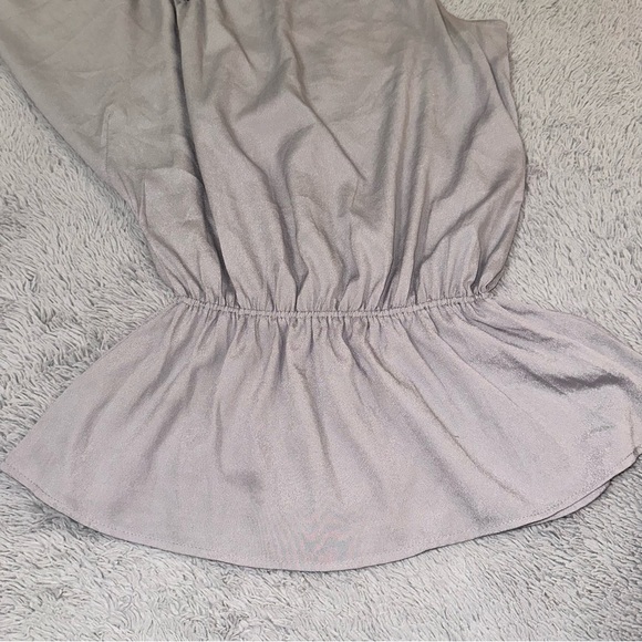 One sleeve beaded top - Picture 9 of 12